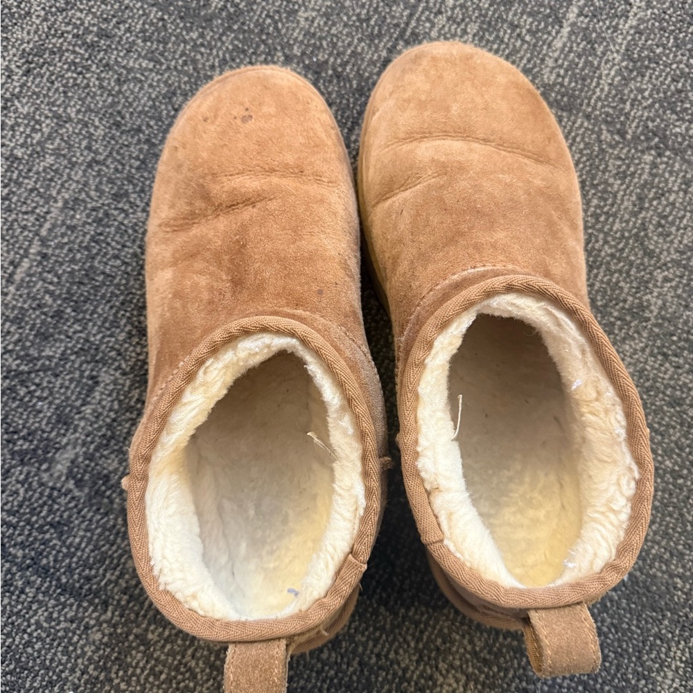 UGG mini chestnut - image 2